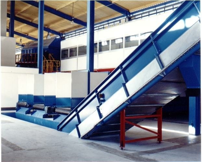 鏈帶輸送機(jī)